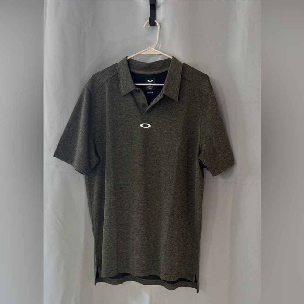 Oakley Green Polo Shirt Casual Style